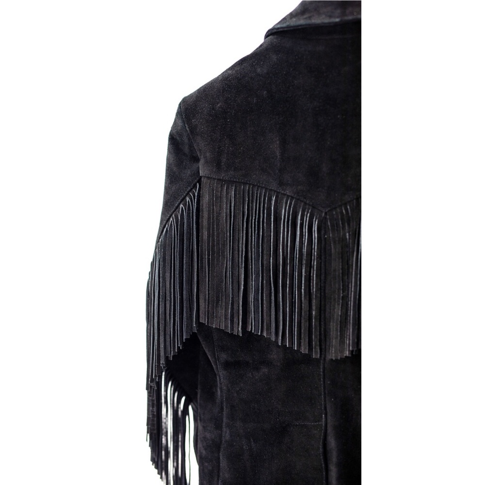 Free People x Marlboro Blazer in Black
Understated Leather

$627 - Picture 13 of 16